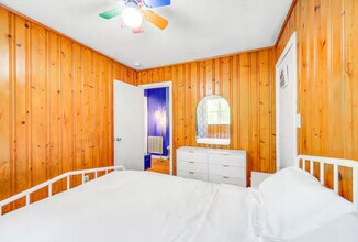 512 S 3rd St, Unit Entire House For Rent in Warner Robins, GA - Building Photo - Building Photo