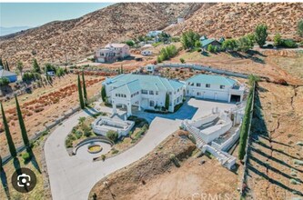 238 Lakeview Dr in Palmdale, CA - Building Photo - Building Photo
