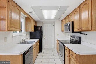 5516 Dunsmore Rd in Alexandria, VA - Building Photo - Building Photo