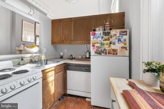 1717 Spruce St in Philadelphia, PA - Foto de edificio - Building Photo