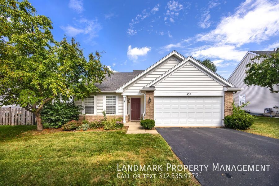 437 Maggie Ln in Romeoville, IL - Building Photo