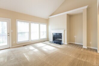 205 Plott Hound Ln in Wake Forest, NC - Building Photo - Building Photo