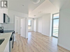 60 Frederick St in Kitchener, ON - Building Photo - Building Photo