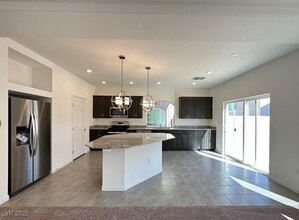 7726 Bellenden St in Las Vegas, NV - Building Photo - Building Photo