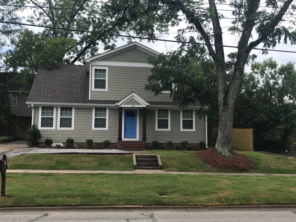 139 Bragg Ave in Auburn, AL - Building Photo