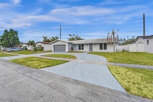 4001 N 41st Ct in Hollywood, FL - Building Photo