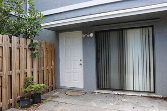 20 Crossings Cir in Boynton Beach, FL - Building Photo - Building Photo