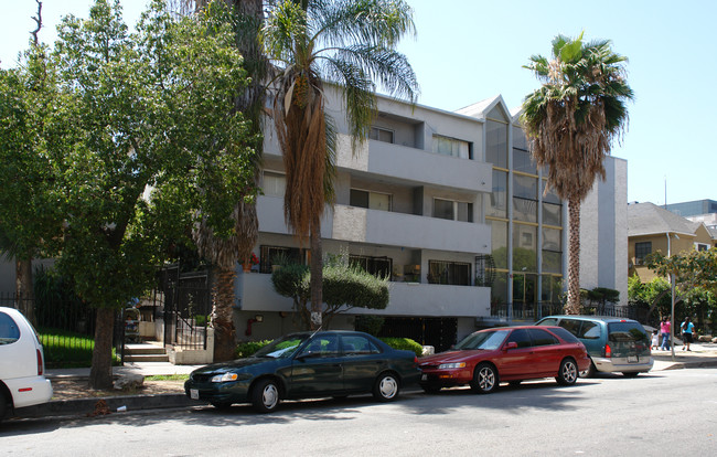 717 S Berendo St in Los Angeles, CA - Building Photo - Building Photo