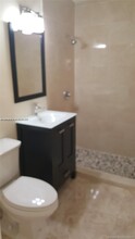 1840 NE 182nd St in North Miami Beach, FL - Building Photo - Building Photo