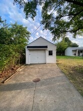 22731 Arms Ave in Euclid, OH - Building Photo - Building Photo