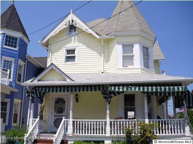 21 Pitman Ave in Ocean Grove, NJ - Building Photo