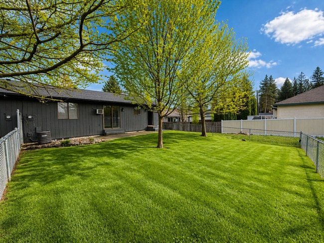 12421 N Ruby Rd in Spokane, WA - Building Photo - Building Photo