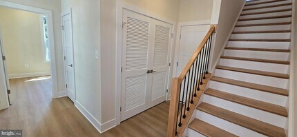 8 Chapel Alley in Frederick, MD - Building Photo - Building Photo