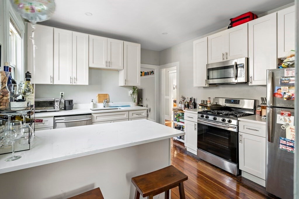 39 Edison Grn, Unit 3 in Boston, MA - Foto de edificio