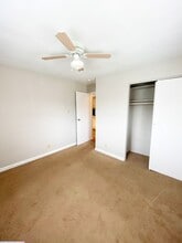 566 Lowell Ave in Cincinnati, OH - Building Photo - Building Photo