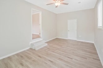 157 Fairwood Dr in Bolingbrook, IL - Building Photo - Building Photo