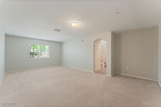9164 Enticing Ct in Las Vegas, NV - Building Photo - Building Photo