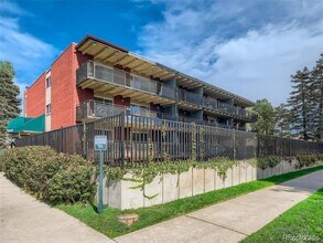 200 N Pearl St in Denver, CO - Foto de edificio - Building Photo