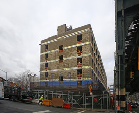 8 Rockaway Ave in Brooklyn, NY - Building Photo - Building Photo