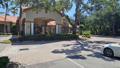 8020 Tuscany Way in Davenport, FL - Building Photo - Building Photo