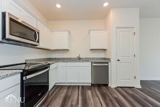 3106 Calcutta St in Decatur, GA - Building Photo - Building Photo