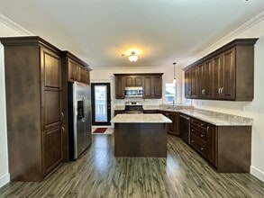 20 Maureen Cres in Conception Bay South, NL - Building Photo - Building Photo