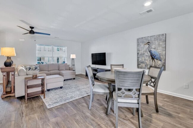 321 Dogwood Cir-Unit -ID1244799P in Port Wentworth, GA - Foto de edificio - Building Photo