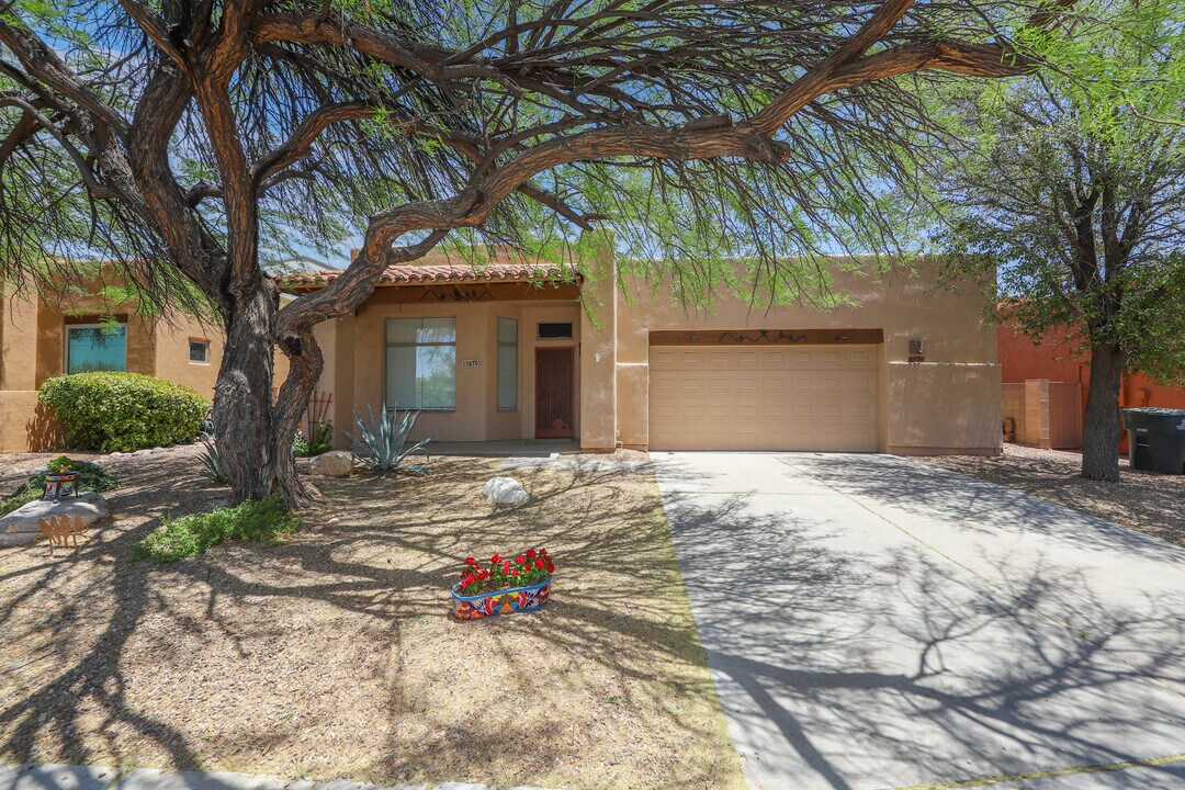 1670 N Maguire Ave in Tucson, AZ - Building Photo