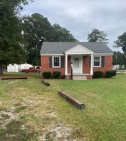 1124 Pitt St in Rocky Mount, NC - Building Photo