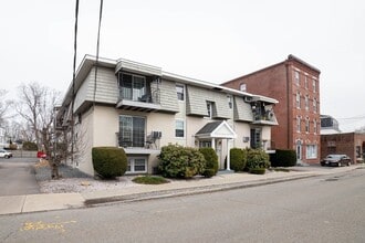 13 Summer St in Westborough, MA - Building Photo - Building Photo