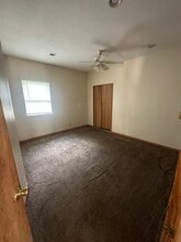1048 Johnston St in Akron, OH - Building Photo - Building Photo