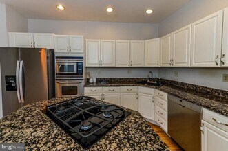 197 Daylesford Blvd in Berwyn, PA - Building Photo - Building Photo