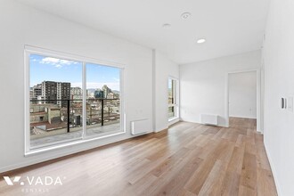 1888 Scotia St in Vancouver, BC - Building Photo - Building Photo