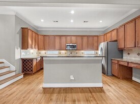 2505 Dallas St in Houston, TX - Building Photo