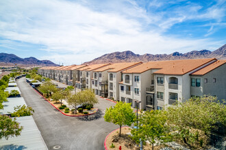 Colton Apartments in Henderson, NV - Building Photo - Building Photo