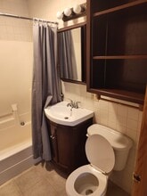 605 Bremer St, Unit C in Wilmington, IL - Building Photo - Building Photo