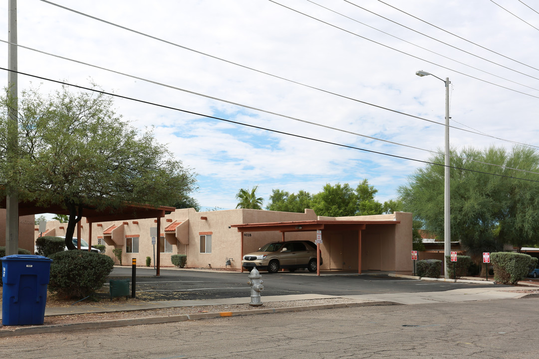 4028-4036 E Fairmount St in Tucson, AZ - Building Photo