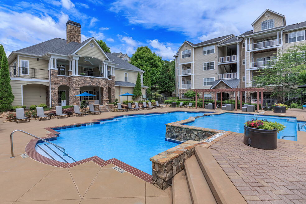 Alexander Ridge Apartments | Canton, GA Apartments For Rent