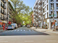 112 East 7th Street in New York, NY - Foto de edificio - Building Photo