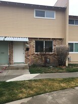 1230 S Curry St in Carson City, NV - Building Photo