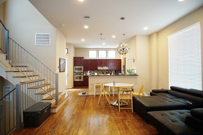 property at 818 Lester St