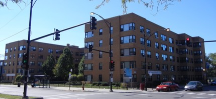 7500 S South Shore Drive in Chicago, IL - Building Photo - Building Photo