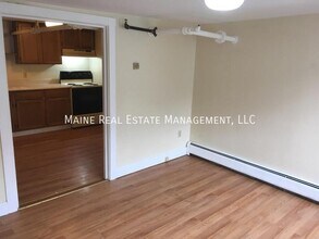 2412 Western Ave in Newburgh, ME - Building Photo - Building Photo