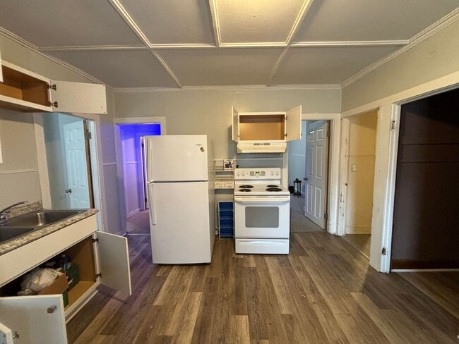 property at 11 Newhall St