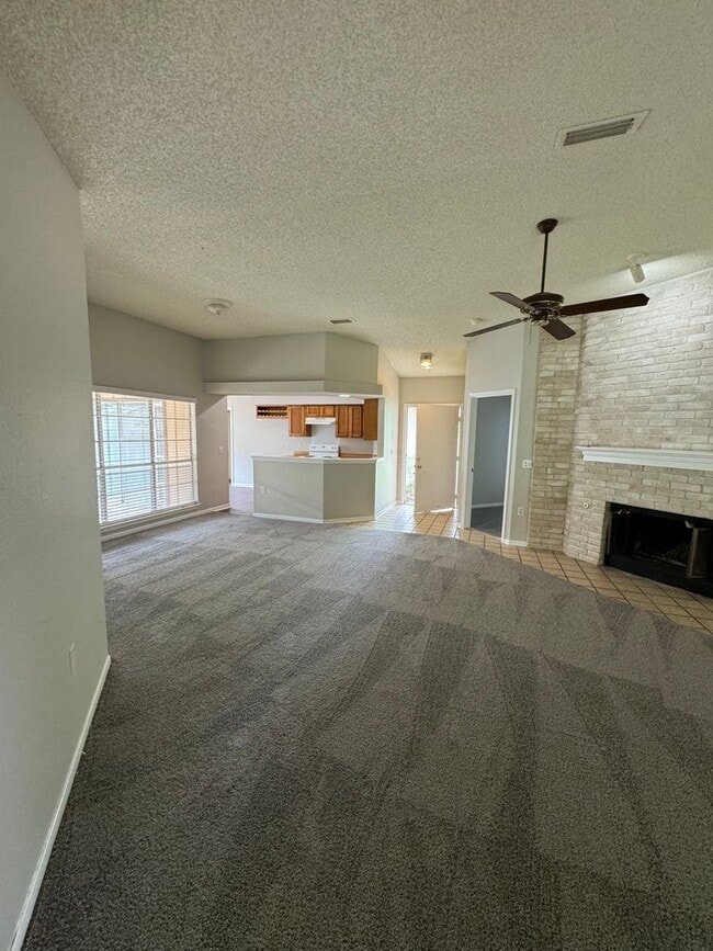 9239 Greens Point in San Antonio, TX - Building Photo - Building Photo