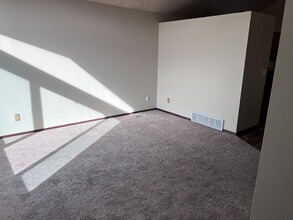 1280 Piros Dr in Colorado Springs, CO - Building Photo - Building Photo