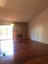 1869 Cam Estrada in Concord, CA - Building Photo - Building Photo