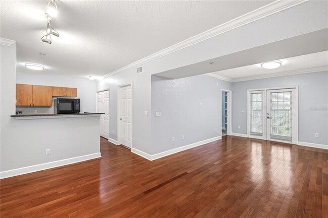 300 E South St in Orlando, FL - Building Photo - Building Photo