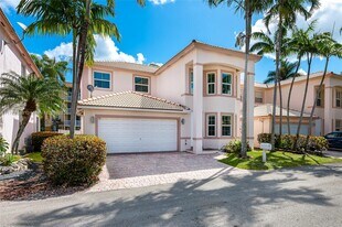 208 SE 15th St in Dania Beach, FL - Building Photo