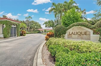 620 Lalique Cir in Naples, FL - Building Photo - Building Photo